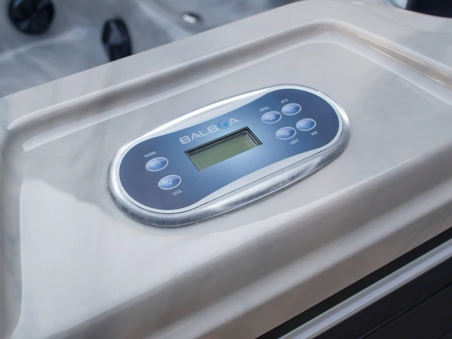 Outdoor spa - afbeelding 13 van  13