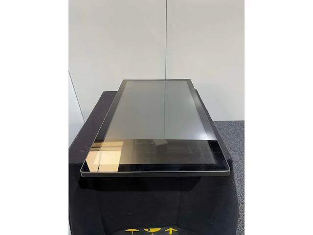 Outform idisplay tablet 27 - diverse videoapparatuur - afbeelding 1 van  5