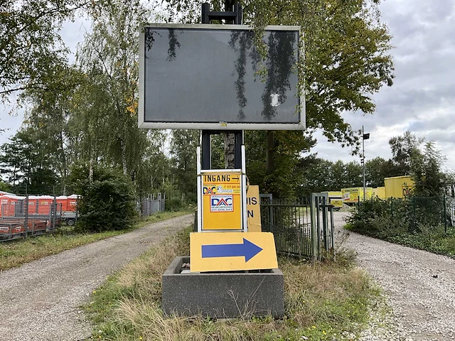 Outlook led-panel 230v - afbeelding 1 van  15