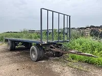 Ova strowagen