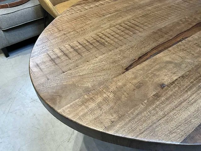 Ovale mangohouten eetkamertafel - afbeelding 3 van  7