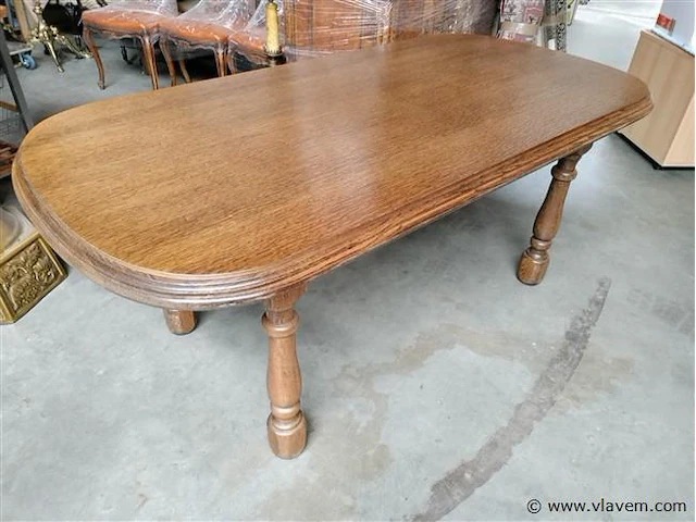Ovale tafel - afbeelding 1 van  1