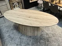 Ovalen eetkamertafel - afbeelding 2 van  8