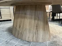 Ovalen eetkamertafel - afbeelding 3 van  8