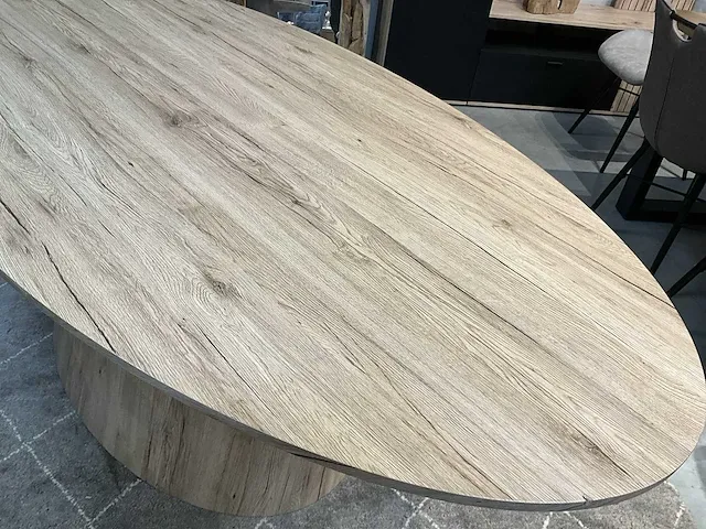 Ovalen eetkamertafel - afbeelding 4 van  8