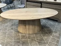 Ovalen eetkamertafel - afbeelding 7 van  8