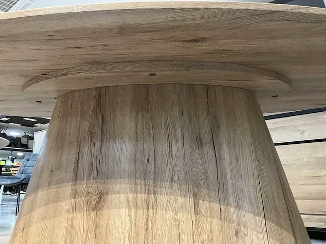 Ovalen eetkamertafel - afbeelding 8 van  8