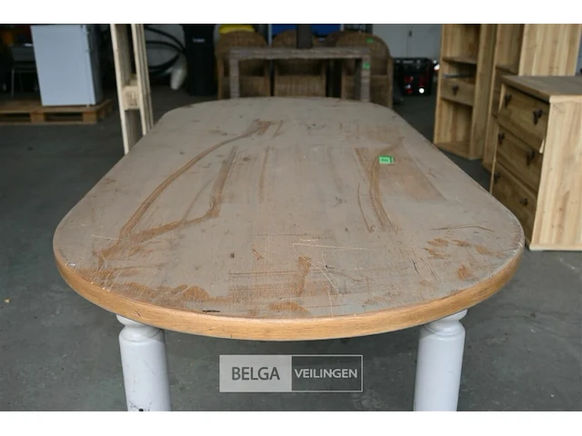 Ovalen houten tafel - afbeelding 3 van  5