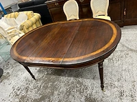 Ovalen tafel - afbeelding 1 van  6