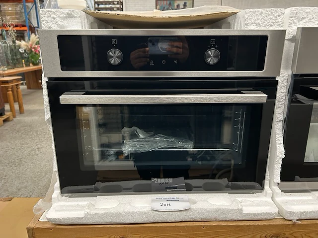 Oven inbouw zanussi - afbeelding 1 van  6