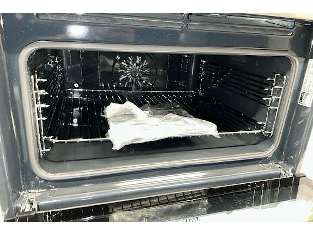 Oven inbouw zanussi - afbeelding 2 van  6