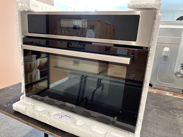 Oven microgolf zanussi - afbeelding 1 van  7