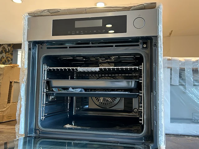 Oven zanussi - afbeelding 1 van  6