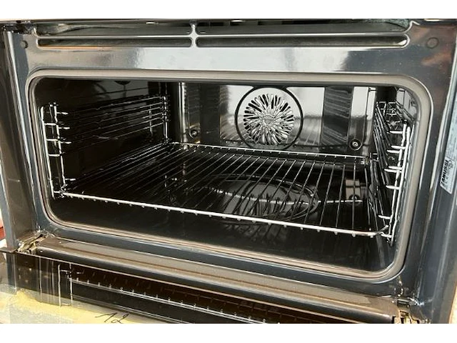 Oven zanussi - afbeelding 2 van  8