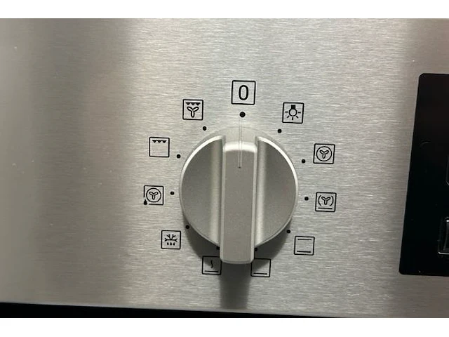 Oven zanussi - afbeelding 4 van  10