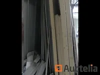 Overblijfsel van dakpanelen en -platen - afbeelding 2 van  3