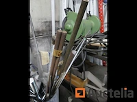 Overblijfsel van draadstangen - afbeelding 4 van  5