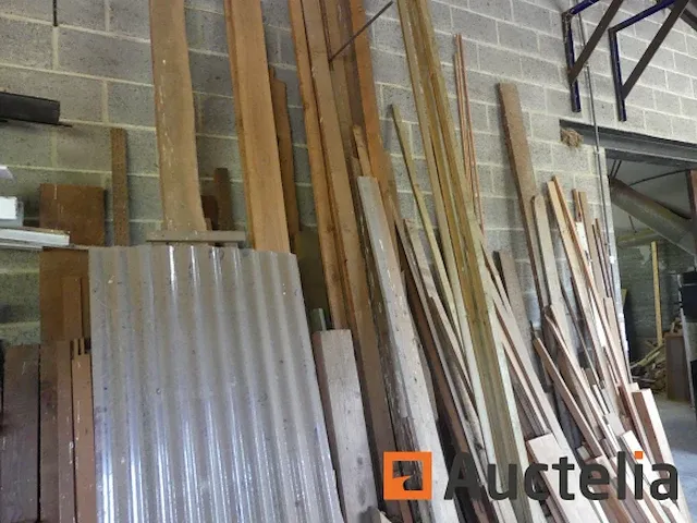 Overblijfsel van hout verschillend - afbeelding 3 van  15