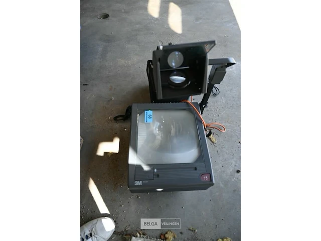 Overhead projector - afbeelding 1 van  1