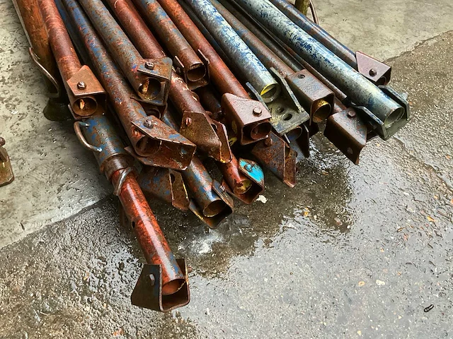 Overige aannemersmateriaal bouwsschoren - afbeelding 5 van  5