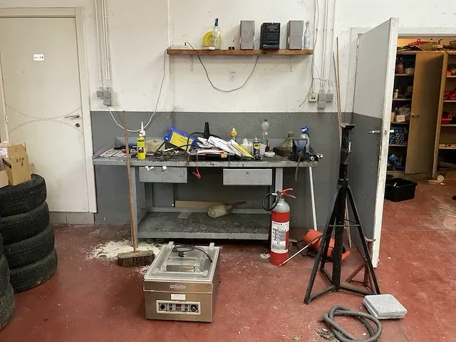 Overige garage inventaris - afbeelding 1 van  7