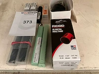 Overige garage inventaris,metaal boren,klokboor,boorkophouder enz. - afbeelding 1 van  1