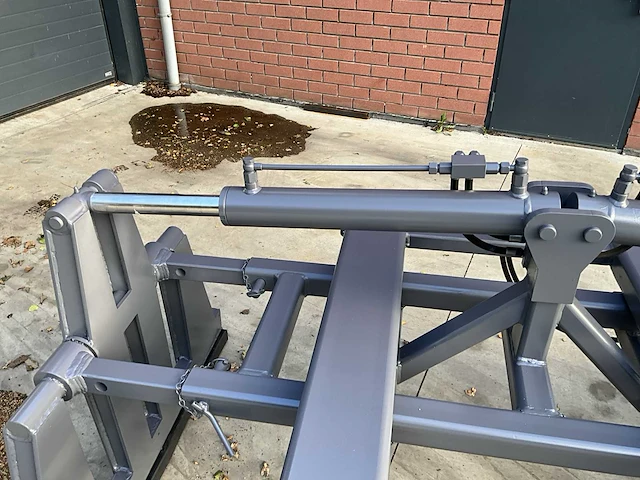 Overige grondverzetapparatuur - hydraulische betonplaat klem - afbeelding 5 van  18