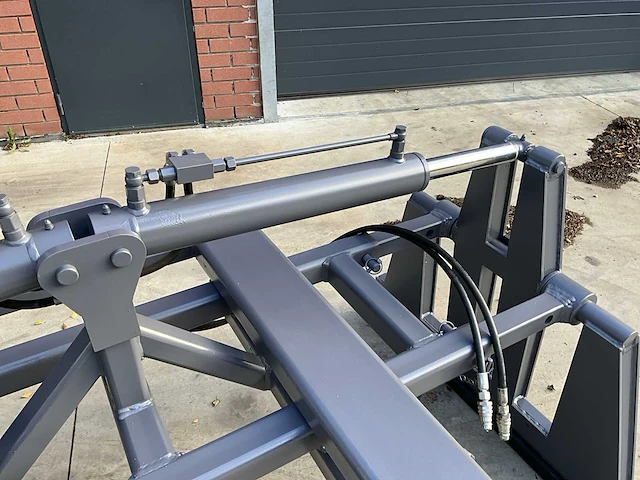Overige grondverzetapparatuur - hydraulische betonplaat klem - afbeelding 6 van  18