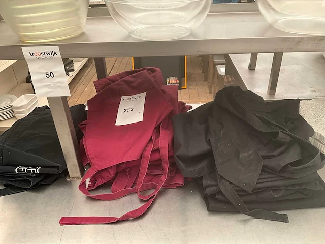 Overige werkkleding horeca - afbeelding 1 van  2