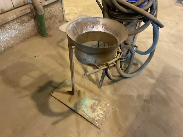 Overige werkplaatsinventaris - afbeelding 4 van  8