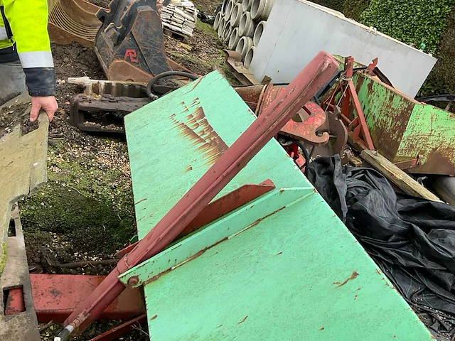 Overkipbak heftruck vandewalle - afbeelding 8 van  10