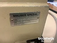 Overlock machine - afbeelding 7 van  7