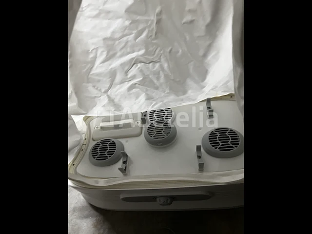 Overstock van meerdere merken - afbeelding 13 van  31