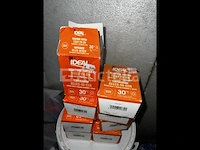 Overstock van meerdere merken - afbeelding 31 van  31