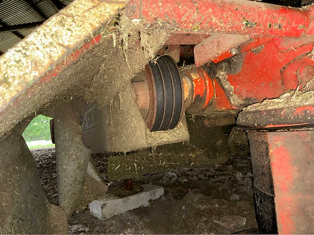 P j zweegers en zonen cm 186 grasoogstmachine - afbeelding 2 van  13