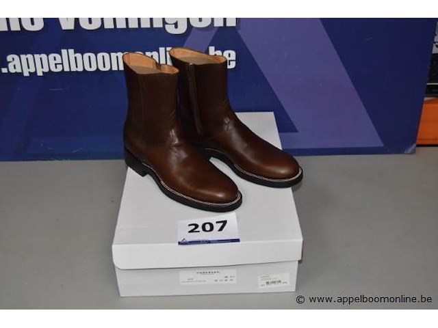 Paar herenlaarzen unmarked maat 42,5 - afbeelding 1 van  4