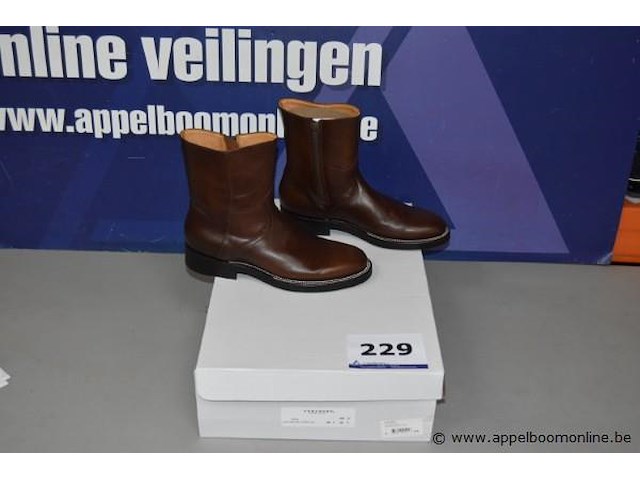 Paar herenlaarzen unmarked maat 42 - afbeelding 1 van  4