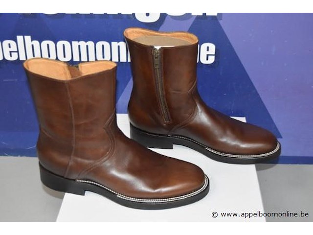 Paar herenlaarzen unmarked maat 42 - afbeelding 2 van  4
