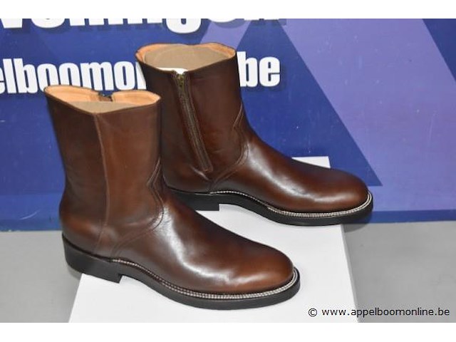 Paar herenlaarzen unmarked maat 43 - afbeelding 2 van  4