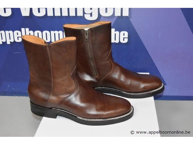 Paar herenlaarzen unmarked maat 44 - afbeelding 2 van  4