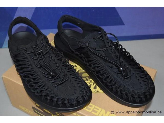 Paar herensandalen uneek maat 44,5 - afbeelding 2 van  4