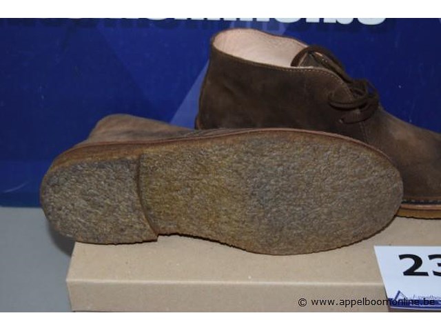 Paar herenschoenen astorflex maat 40 - afbeelding 3 van  4