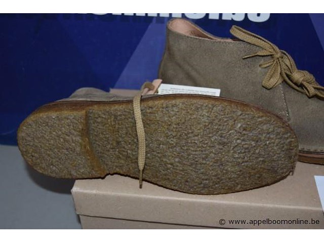 Paar herenschoenen astorflex maat 40 - afbeelding 3 van  4