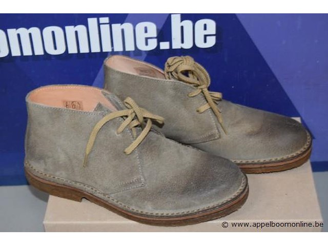 Paar herenschoenen astorflex maat 41 - afbeelding 2 van  4