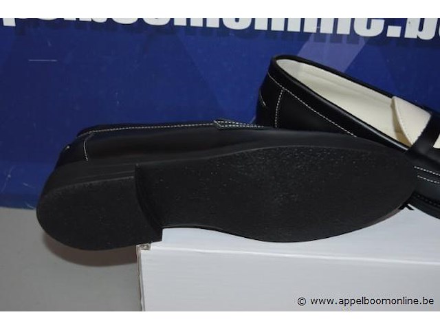 Paar herenschoenen duke + dexter maat 44 - afbeelding 3 van  4