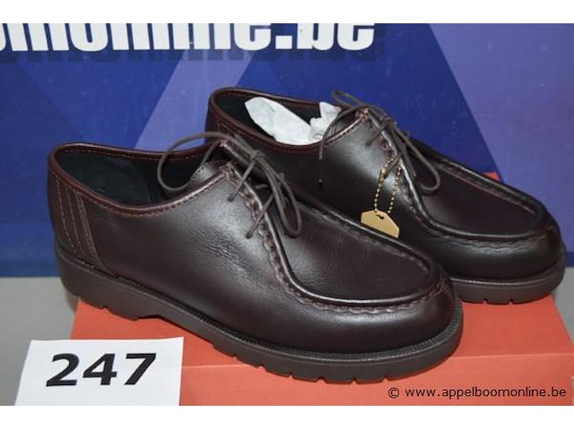 Paar herenschoenen kleman, maat 42 - afbeelding 2 van  4