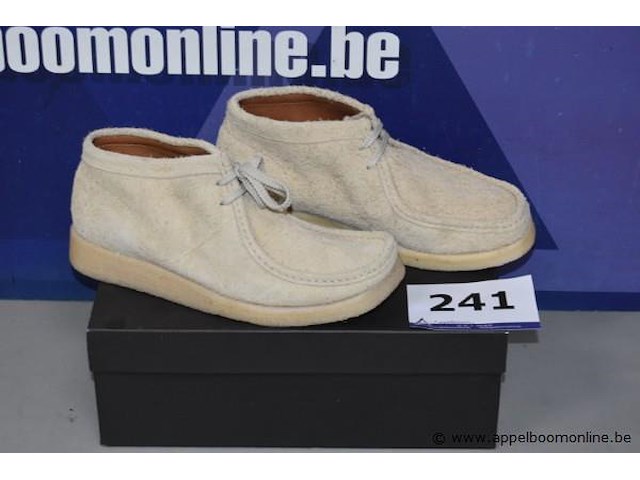 Paar herenschoenen padmore & barnes maat 42 - afbeelding 1 van  4
