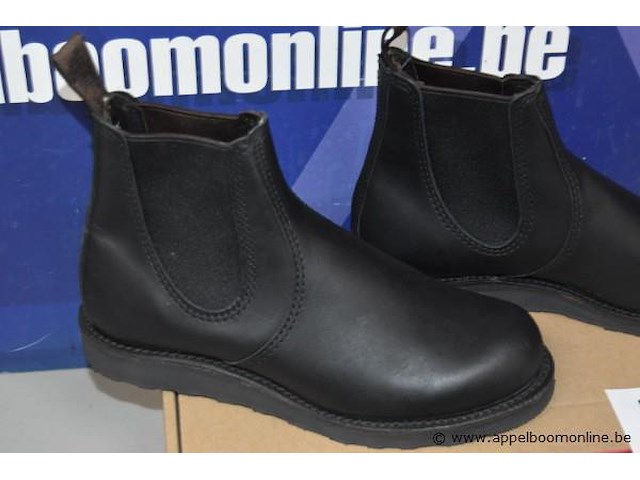 Paar herenschoenen red wing shoeds, maat 41 - afbeelding 2 van  4