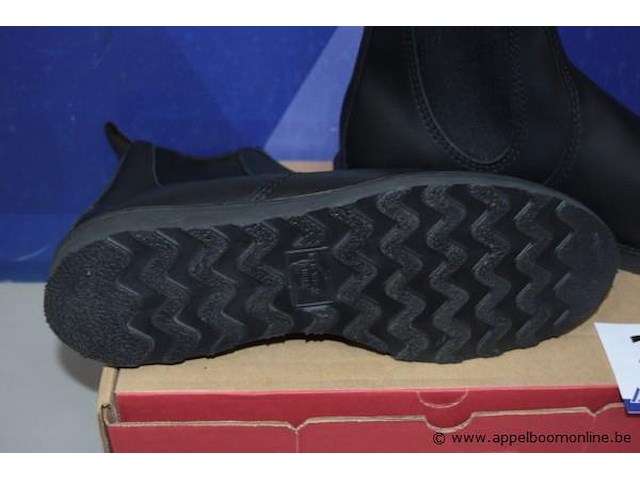 Paar herenschoenen red wing shoeds, maat 41 - afbeelding 3 van  4