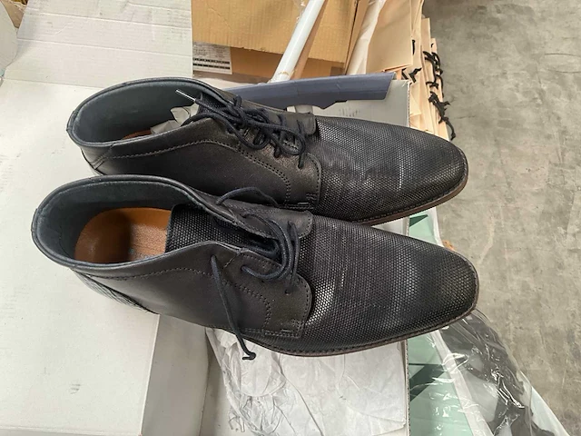 Paar herenschoenen terre bleue - afbeelding 3 van  9